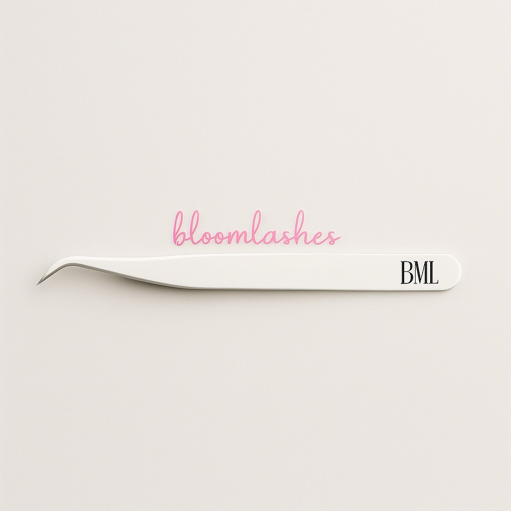 BloomLashes Precision Isolation Tweezers